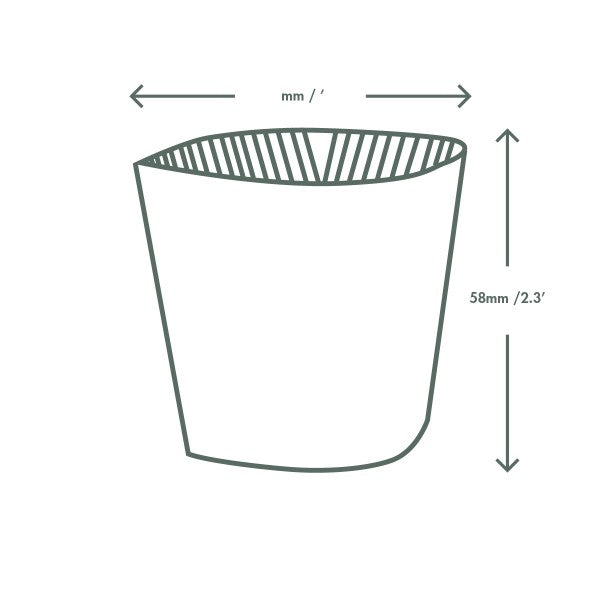 Vegware™ 89-Series compostable large kraft clutches provide extra protection when handling hot cups for tea, coffee or soups.