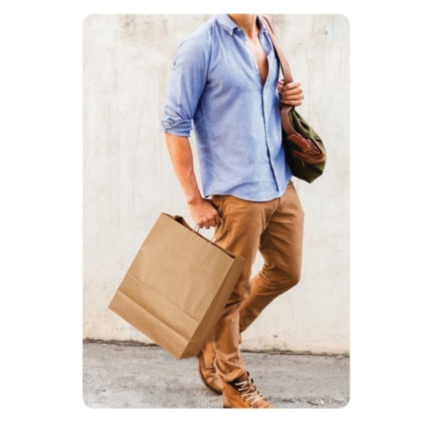 These popular 18in x 7in x 18.75in Duro Bag® Dubl Life® 70# Brown Cargo Paper Bags with gusseted flat bottom and paper twist handles are BPI® compostable and FSC® certified. Sold 250 per bundle.