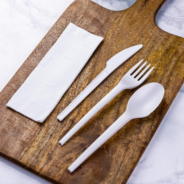 Vegware™ certified compostable 6.5in spoons are  ideal for hot and cold foods and made from plant-based CPLA and are independently certified to break down in landfill within 12 weeks. 