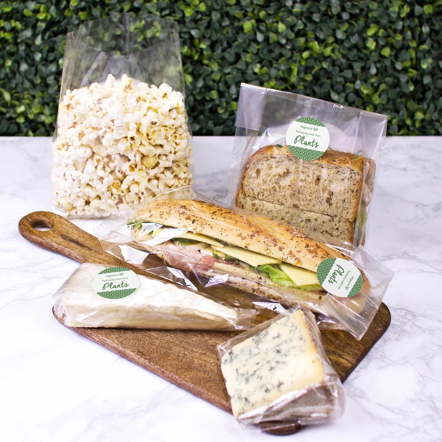 Vegware™ home and commercial compostable 8.75-inch x 7-inch clear flat food bags are made with grease-proof NatureFlex film that's made from wood pulp.