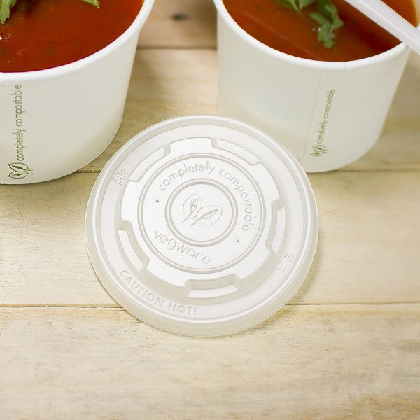 Flat lid for Vegware's 90-Series soup containers. A practical no-hole lid for hot oatmeal, soups, or stews made from CPLA, a renewable material made from plants.