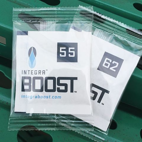 Desiccare Integra BOOST® 4 gram size 2-way humidity control packs are available in 55% RH and 62% RH styles and are FDA-compliant, 99% biodegradable, non-toxic and salt free. Includes humidity indicator cards; individually overwrapped