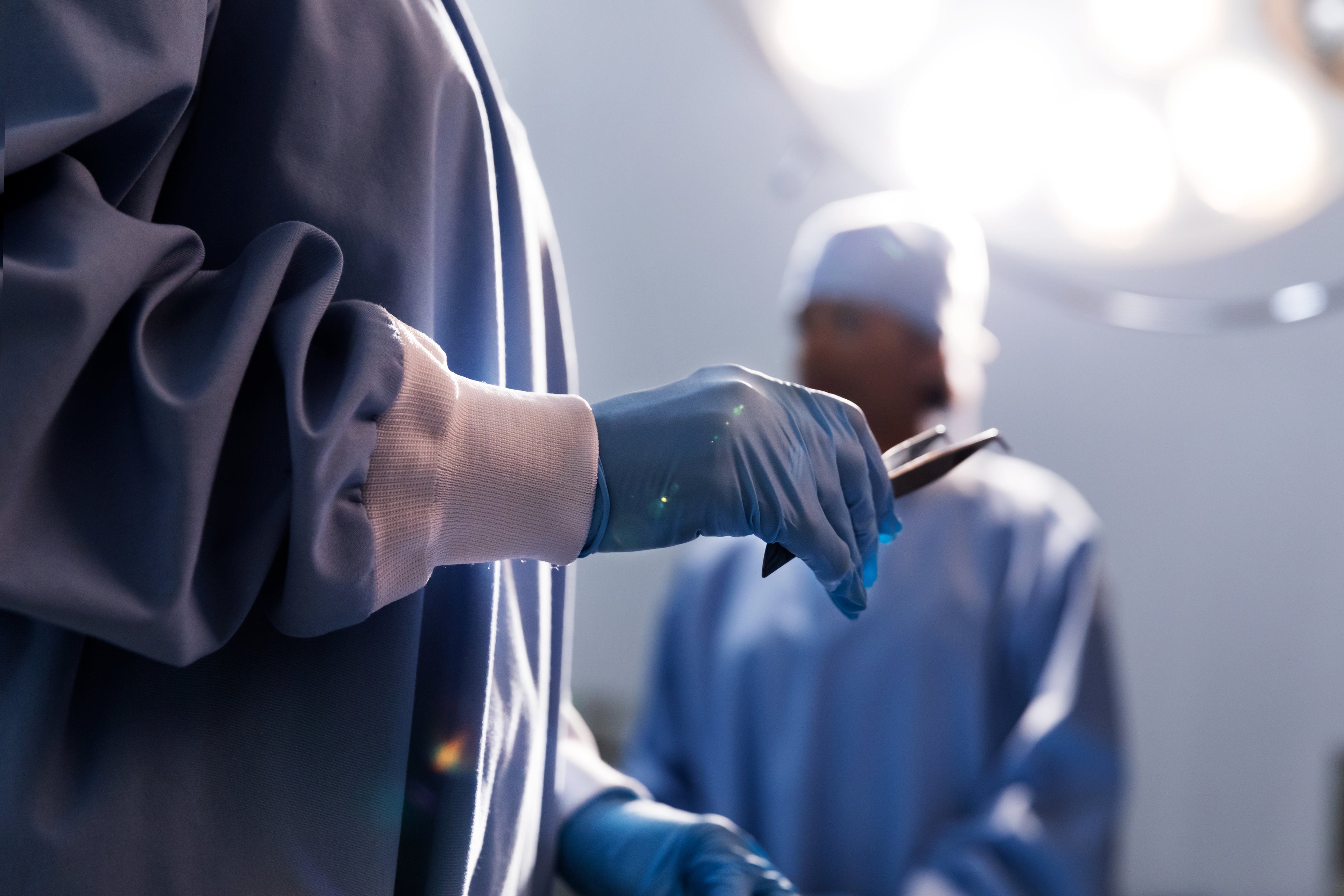 Load video: Eco-friendly biodegradable nitrile gloves video — sustainable single-use glove solution with strong protection and faster landfill breakdown