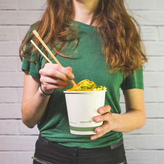 Ideal for ice cream sundaes, pastas, yogurt, stews, soups and more, Vegware™ 115-Series compostable 24-oz Paper Soup Containers are lined with plant-based PLA and independently certified to break down in 12 weeks.