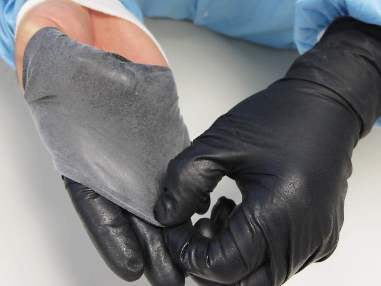 Better for the planet, SW® Sustainable Solutions MM-11BK MegaMan® EcoTek® DriTek® Biodegradable 10.1-mil Black Powder-Free Latex-Free Nitrile Exam Gloves pushes the boundaries of single-use hand protection performance, with new levels of abrasion resistance, sweat management, and comfort that deliver in exceedingly severe environments. Proven to resist dangerous fatal toxins and chemotherapy drugs.